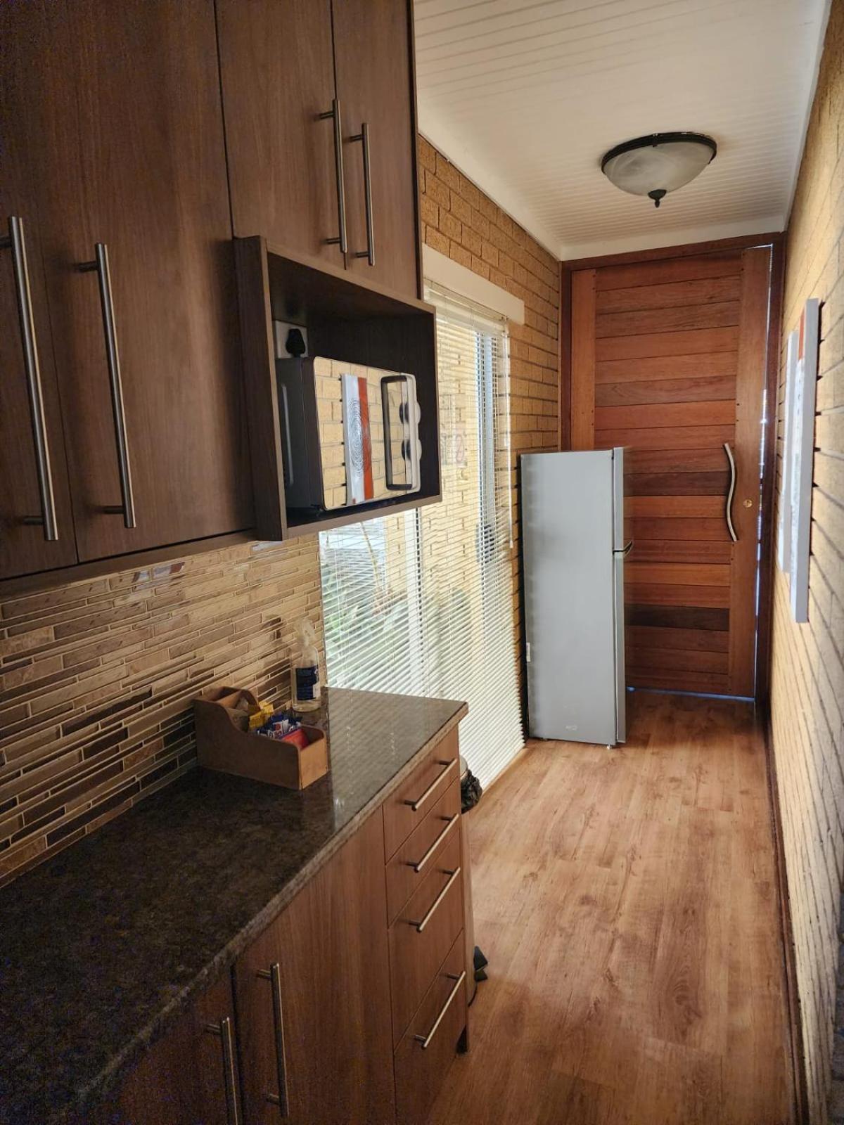 Villa Rose Cottages Блумфонтейн Номер фото